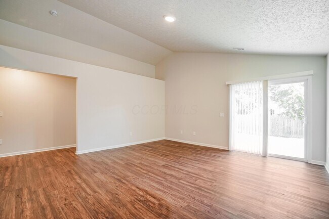 Foto del edificio - 3950 Boyer Ridge Dr