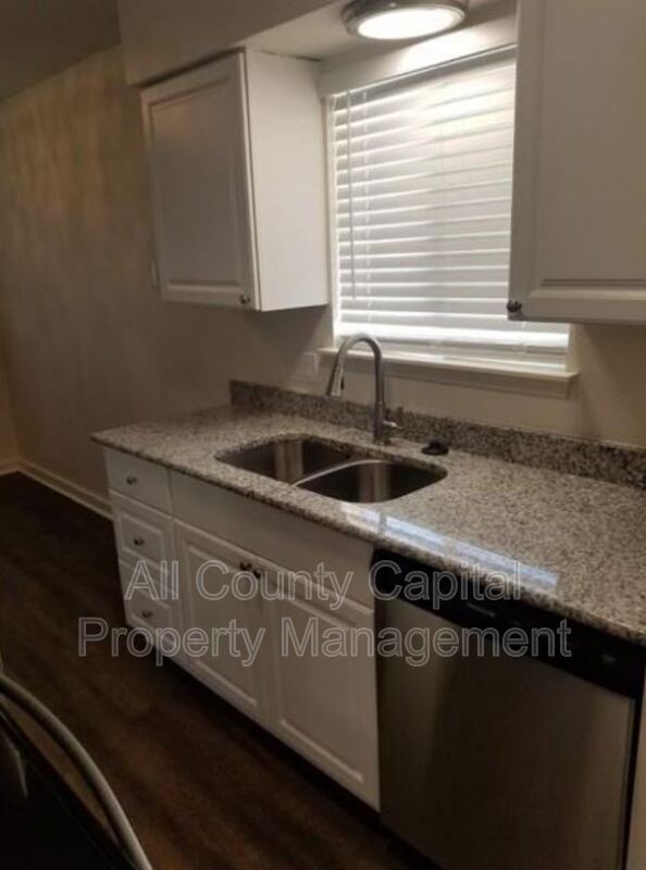 Foto del edificio - 3415 Willowrun Dr