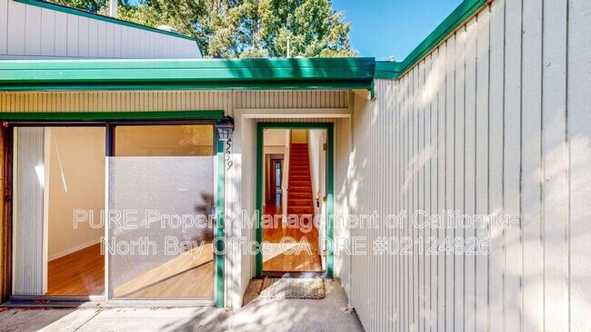 Foto del edificio - 539 Norlee St