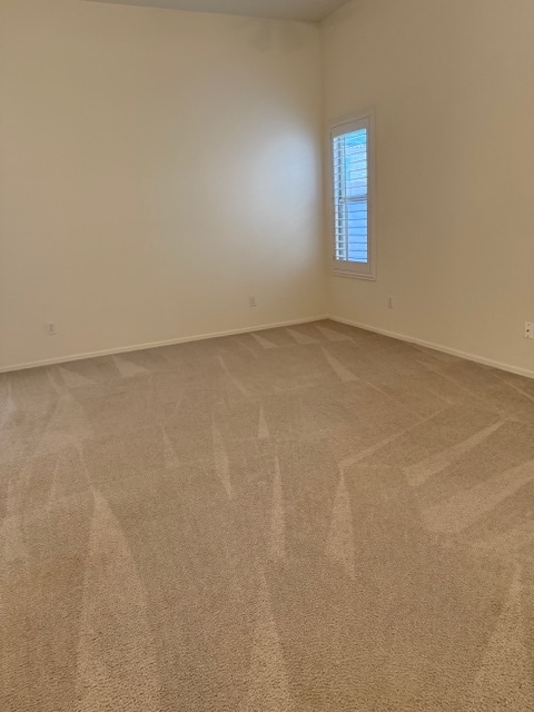 Building Photo - 6431 W Desert Hollow Dr