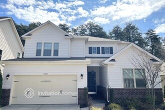 Building Photo - 15201 Autumn Sage Dr