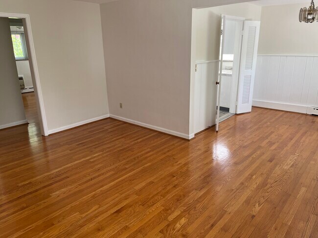 Foto del edificio - 1078 Delta Ave