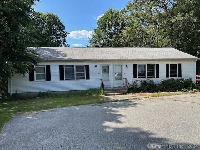 Primary Photo - 90 Godfrey Rd