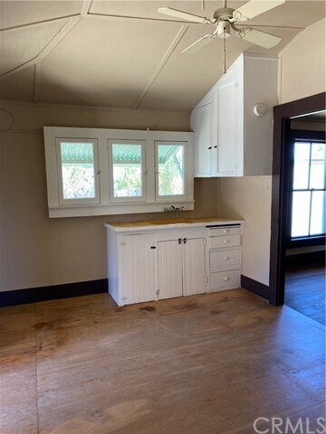 Foto del edificio - 28717 Pujol St