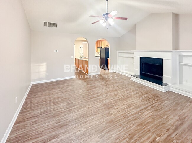 Foto del edificio - 4830 Buckeye Pl