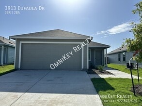 Building Photo - 3913 Eufaula Dr