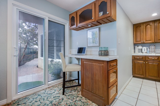 Foto del edificio - 247 N Sandpiper Cir