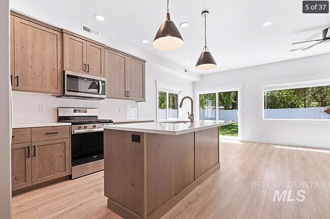 Foto del edificio - 208 S Nebraska Ave