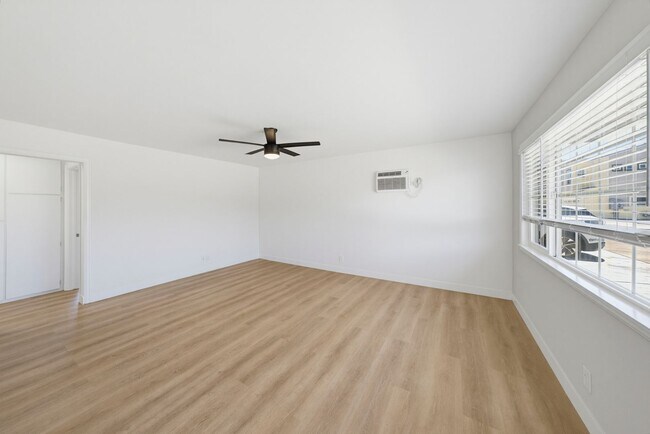 Foto del edificio - 718-720 WILLIAMS ST