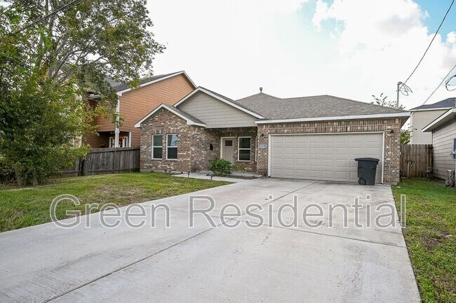 Building Photo - 4632 Galesburg St