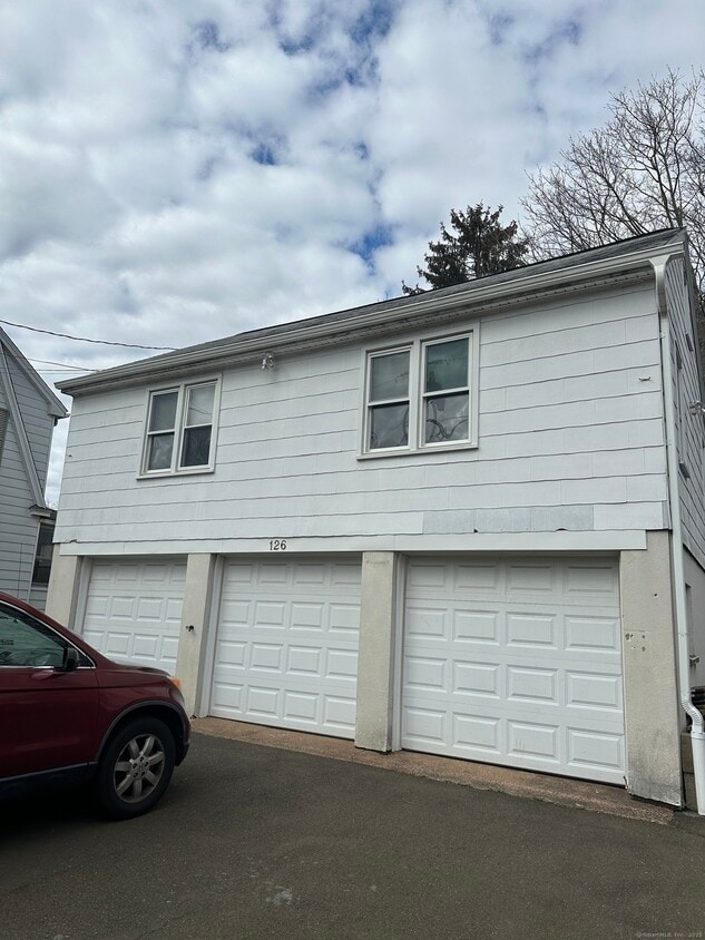 Foto principal - 126 Chestnut St