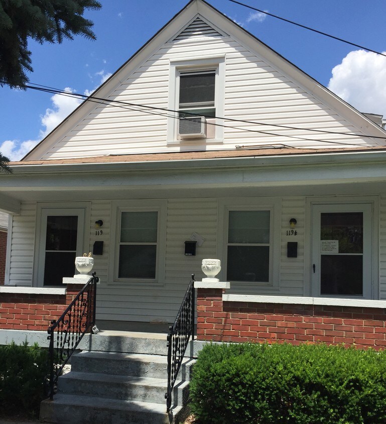 Primary Photo - 119 Mohawk Ave