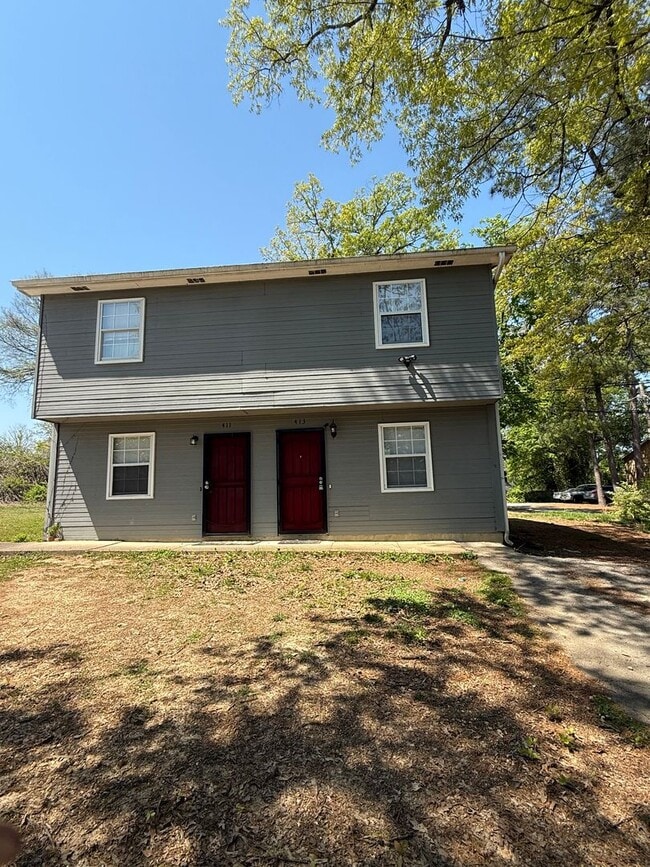 Building Photo - 413 Booth Rd