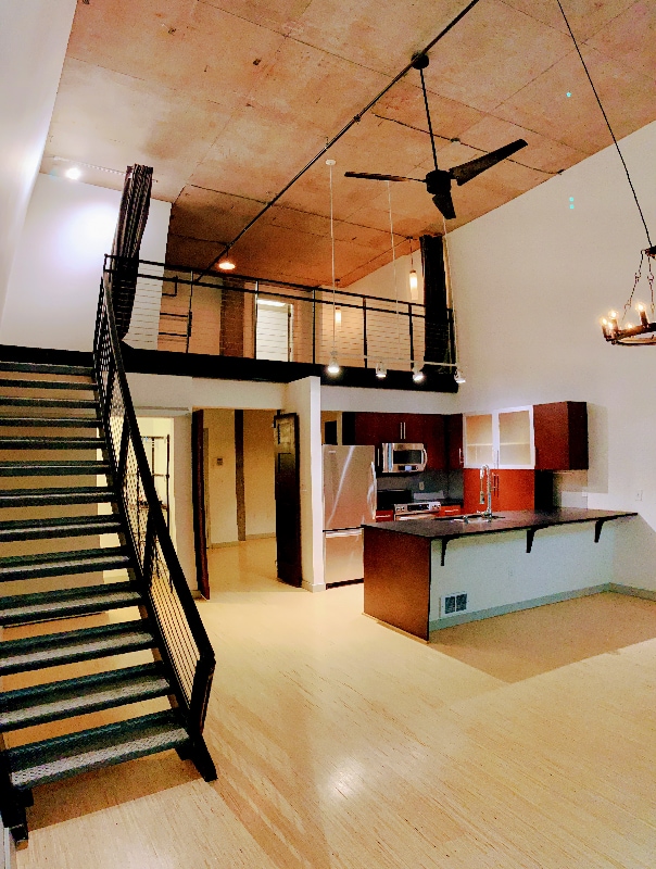 Photo - 401 9th Ave N (Seattle, WA)