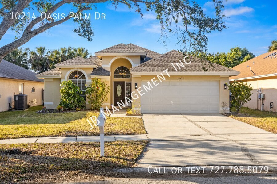 Foto principal - Gorgeous 3b/2b Home! Available Now!!