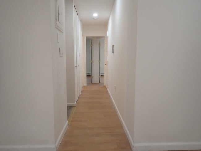 Building Photo - 1174 Sherman Ave