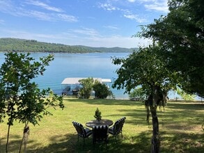Building Photo - 3Bed 2Bath Furnished Lk