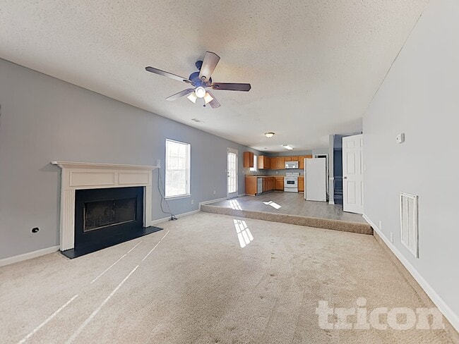 Building Photo - 2372 Creel Rd