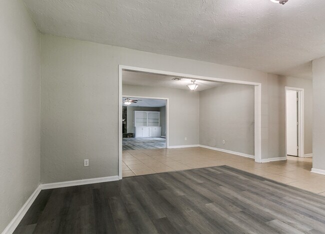 Foto del edificio - 1519 Rockridge Ct