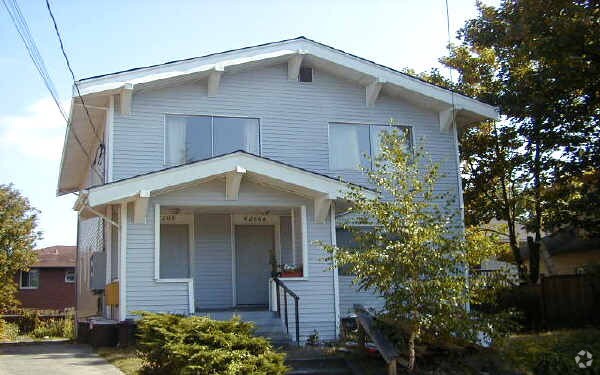 Building Photo - 4206 Dayton Ave N