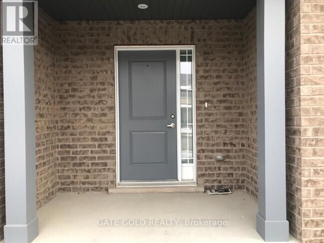 Building Photo - 2670 Asima Dr