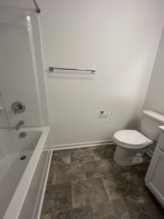Building Photo - 1646 Granby Heights Dr