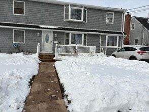 Building Photo - 223 Audley Ct