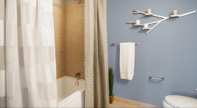 Building Photo - 560 W Kinzie St