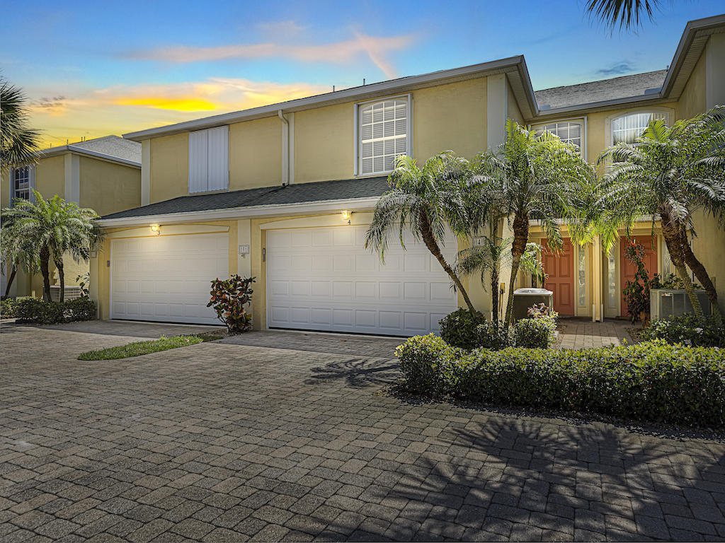 Foto principal - 101 Coral Way E