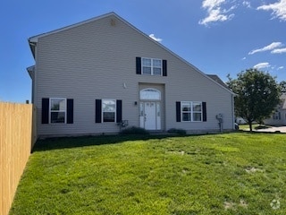 Building Photo - 810 Gibbs Dr