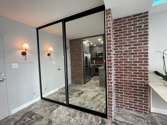 Foto del edificio - 1000 West Ave