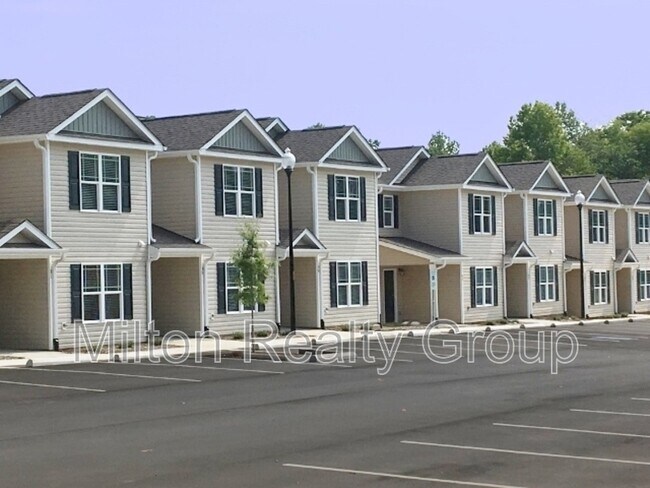 Foto del edificio - 22 River Stancil Dr