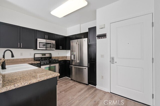 Foto del edificio - 100 S Alameda St