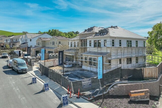 Buildings still in construction - Diamond Canyon