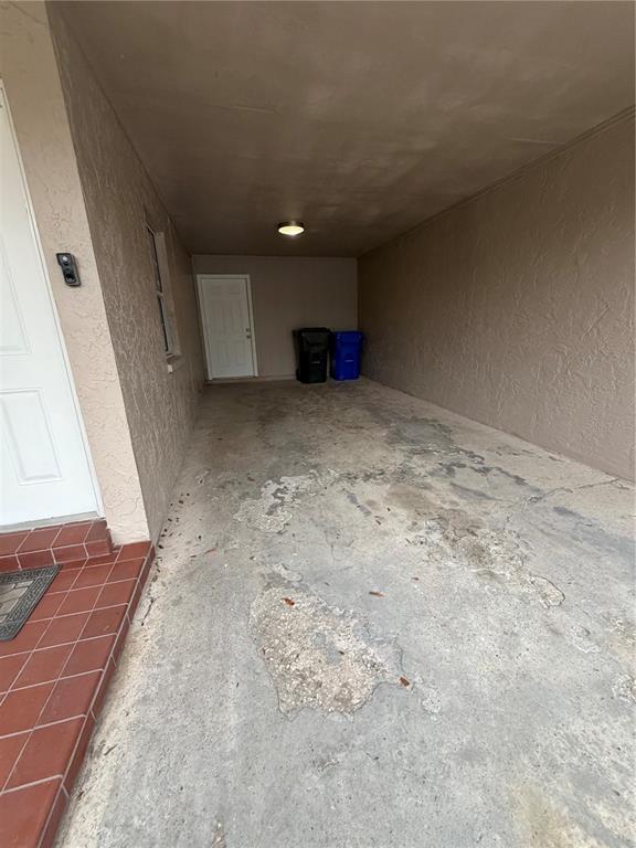 Building Photo - 2121 S San Gully Rd