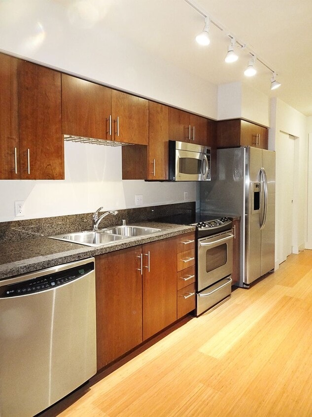 1Bd/1Ba Seattle Condo - 1Bd/1Ba Seattle Condo