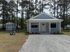 Building Photo - 148 Long Pond Lp