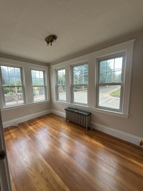 Building Photo - 1-3 Linwood Ave
