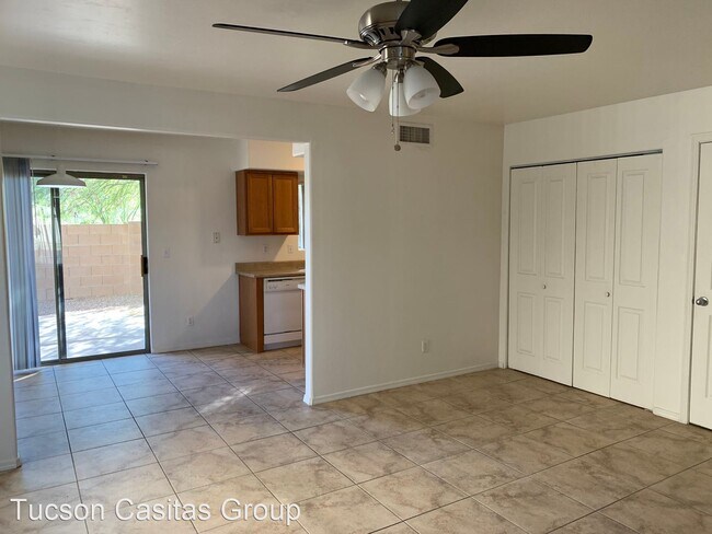 Building Photo - 8980 E Speedway Blvd