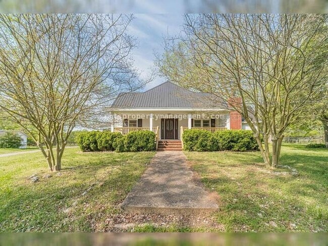 Building Photo - 7680 Jefferson River Rd