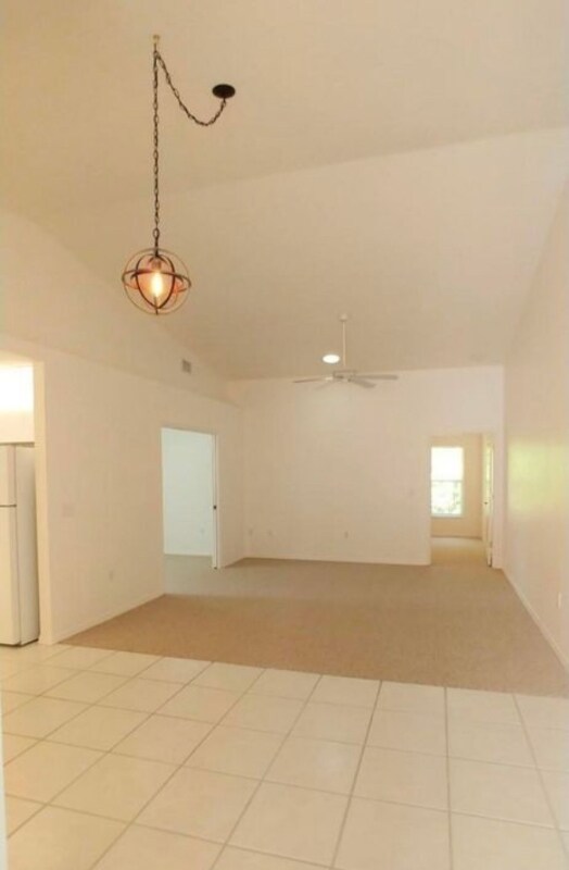 Foto del edificio - 4031 Jason Rd