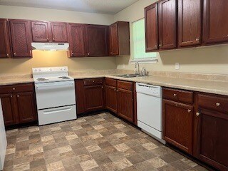 Foto del edificio - 2440 Brantley Way