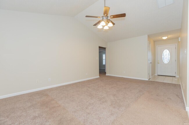 Building Photo - 7778 Sandalwood Dr