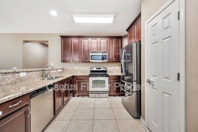 Building Photo - 2625 W Beautiful Ln