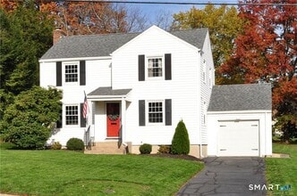 Building Photo - 26 Greystone Rd