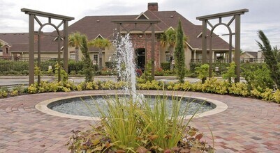 Building Photo - 3102 W Bay Area Blvd