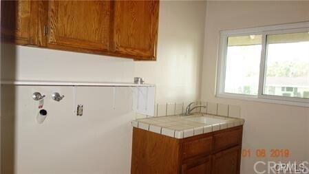 Building Photo - 518 Lakeside Dr