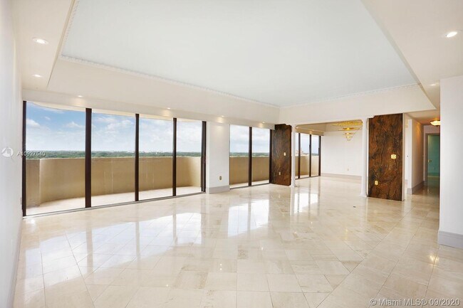Foto del edificio - 600 Biltmore Way