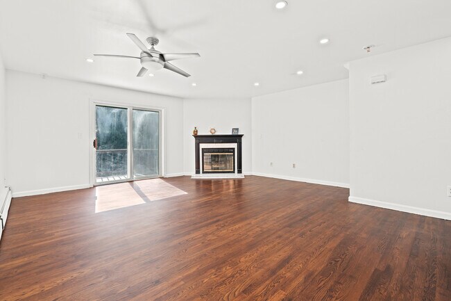 Foto del edificio - 22 Walnut Cir