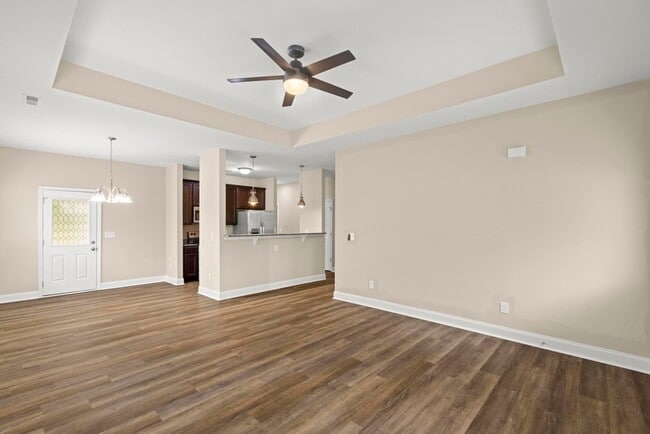 Building Photo - Hampstead Home For Rent